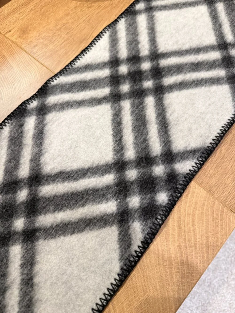 Burberry Black Check Wool Scarf Classic Nova Check Unisex Soft | MSRP $645 - Picture 14 of 14